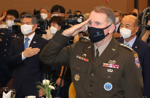 주한미군사령관 작심 발언 "사격장 폐쇄, 준비태세에 큰 영향"