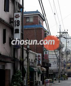 글로벌 채권동향 파악 한다며 방석집서 법카 긁은 산은 지점장