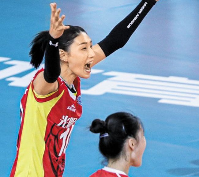 김연경, 중국 수퍼리그 개막전서 17득점