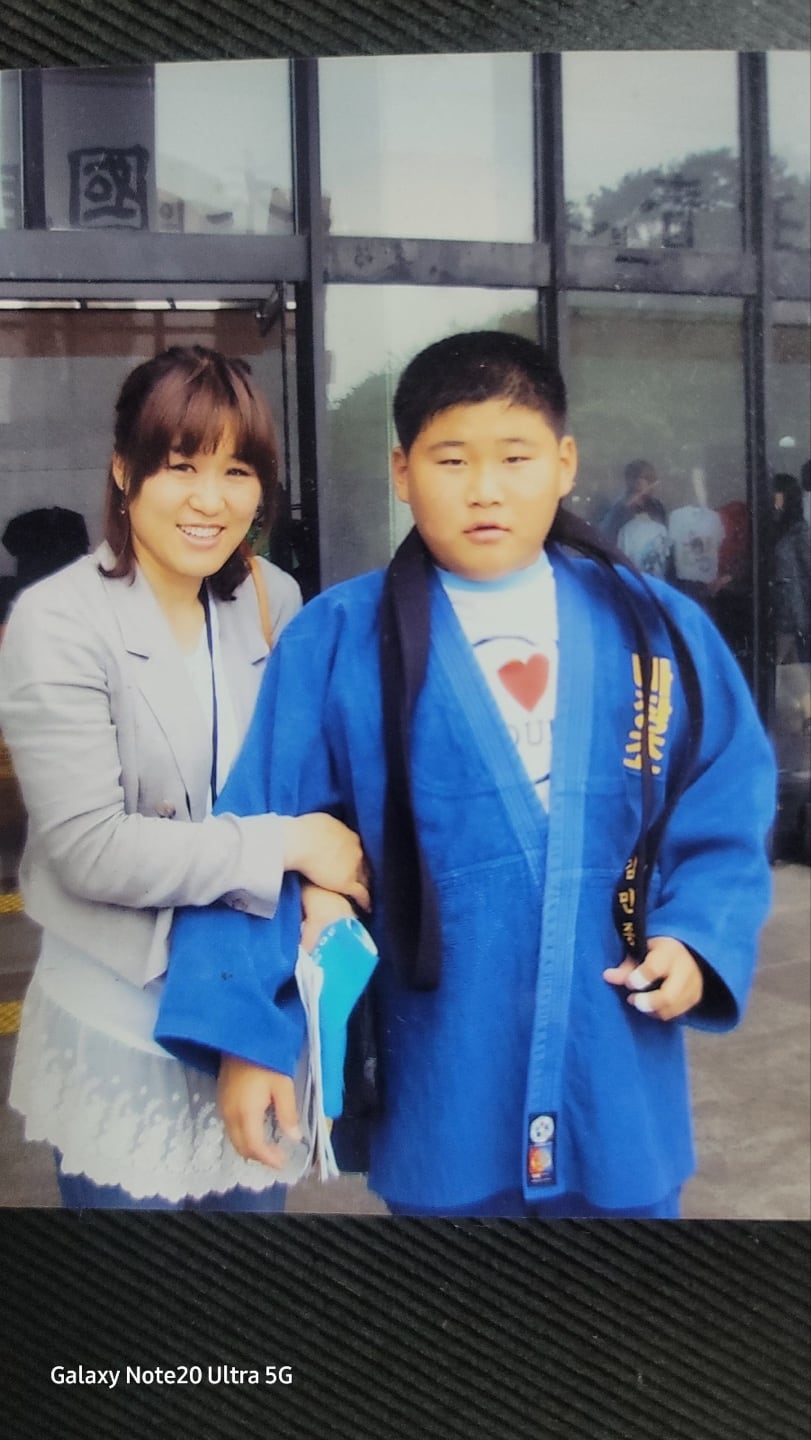 ‘마장동 고깃집 아들’ 김민종 銀...유도 최중량급 새 역사 썼다