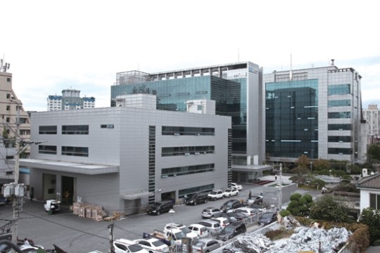 리베이트 직격탄 맞은 동아제약…한 달에 100억씩 매출 감소 ‘울고 싶어라’