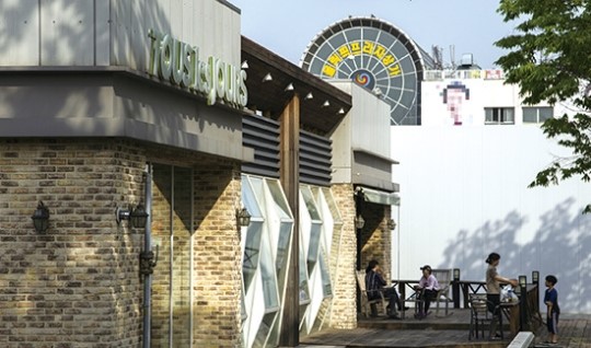 올림픽공원 내 빵집 놓고 논란…출점 자제 조항 두고 SPC·동반委 기싸움