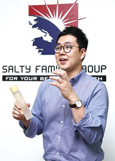 [PEOPLE] 화장품 OBM·OEM·ODM 업체 솔티패밀리그룹 안일한 대표 | “화장품 사업, 무엇이든 물어보세요!”