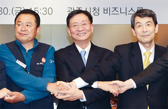 [비즈 Briefing] 금호타이어 매각 극적 타결…남은 과제는 中 공장 정상화·기술 유출 차단이 관건