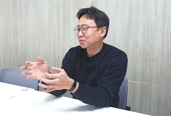 동네 가게에 투자…이자+쿠폰에 상권 활성화 ‘덤’