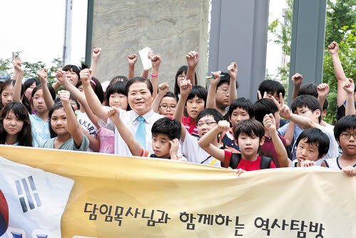 [시선집중] 사랑의 쌀 나누고, 참전용사 보은 행사섬김·나눔으로 새로운 30년 향해 도약
