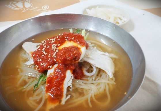 쌀 사다 먹는건 꿈도 못꿨다···6·25 전쟁통에 탄생한 음식