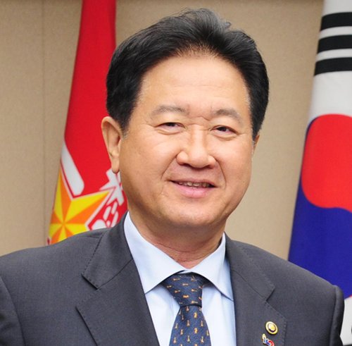 靑 이르면 내주 참모진 개편…김조원·강기정·윤도한 교체 검토