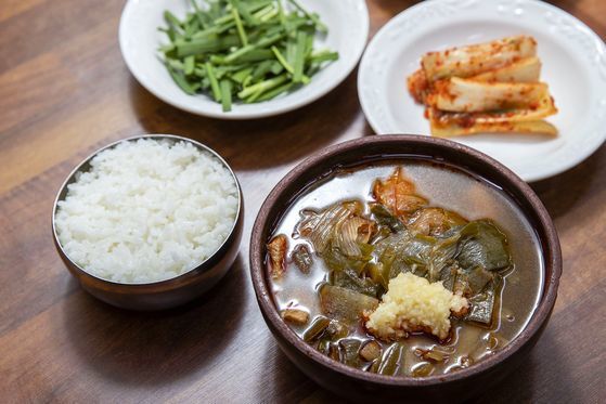 쑥굴리·수구레국밥·올챙묵…별난 이름 별난 음식