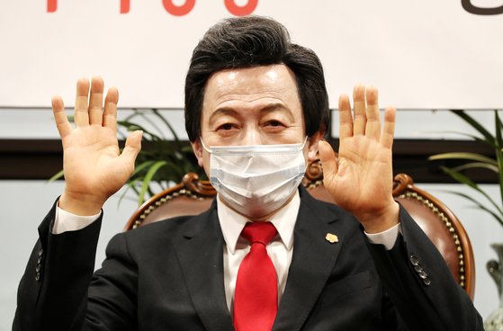 서울시장 출마 허경영, 경기도에 하늘궁 종교법인 설립 허가 신청