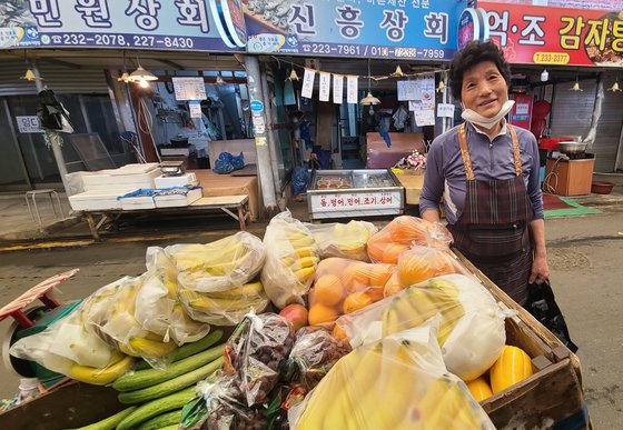 무등산 수박을 한입에 쏙…광주주먹밥의 이유있는 변신