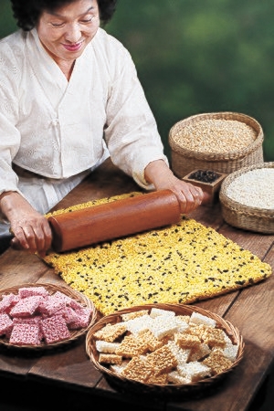 [소년중앙] 우리 밥상에 전통의 맛과 멋 더하는 식품명인을 찾아서