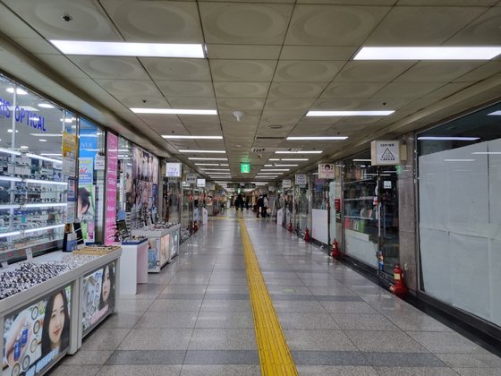 전국 최대 지하상가 인천…재임차 전면금지 앞두고 폭발 직전