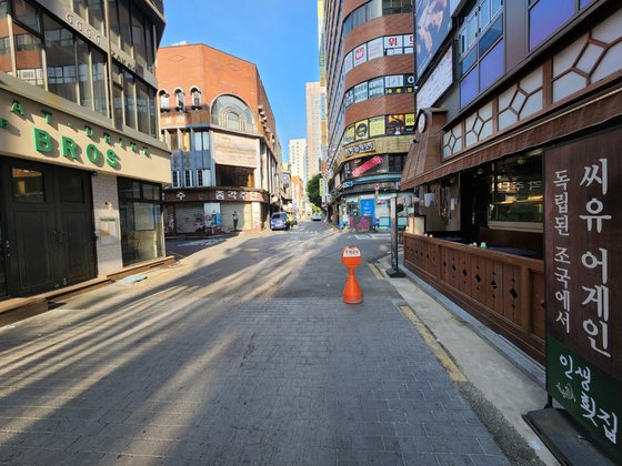 尹 방문한 피자집 알고보니…대통령 돼 다시 찾은 약속의 골목