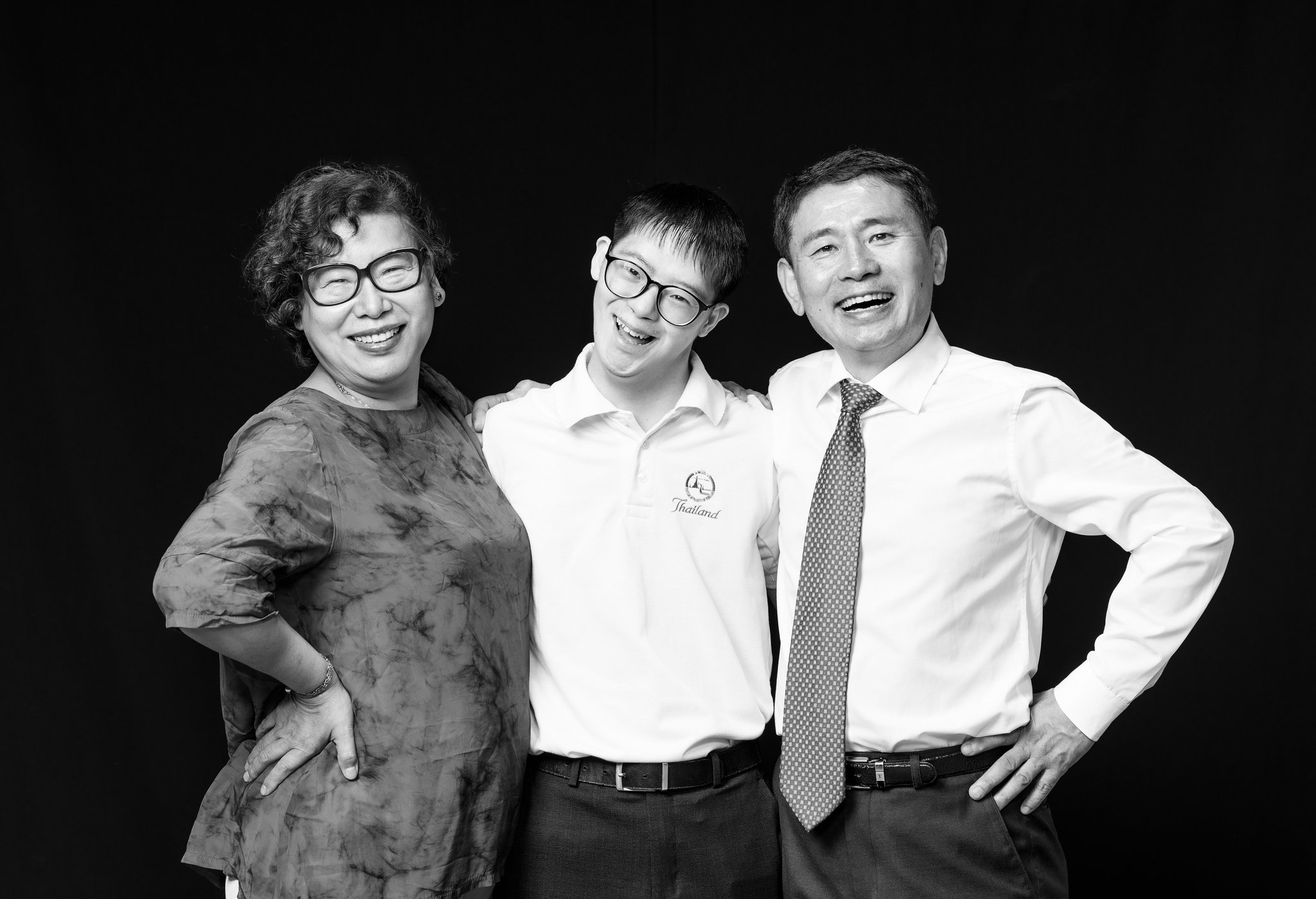 돈보다 더 큰 것 물려줍니다…구두 닦아 7억 땅 기부한 부부 [인생 사진 찍어드립니다]