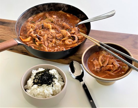 부산 국제시장 명물 ‘낙곱새’, 냄새 잡고 깊은 맛 내는 비법은 [쿠킹]