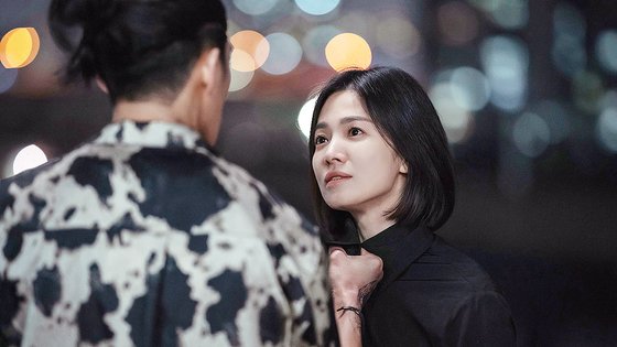 송혜교 더 글로리 터졌다...넷플릭스 아시아권 1위·세계 5위