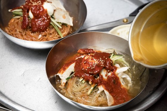 밀면·비빔당면, 이 곳서 시작됐다…파란만장 피란살이 부산의 맛