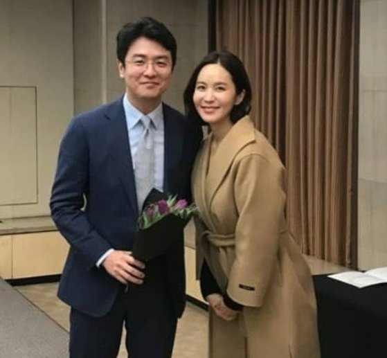 '아나운서 부부' 박지윤·최동석, 14년 만에 파경...