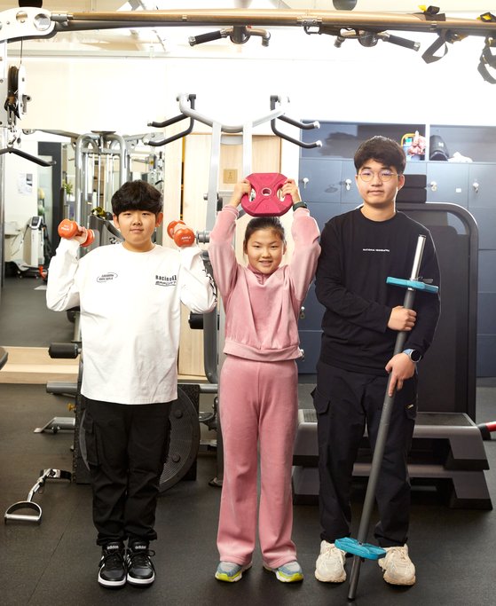 [소년중앙] 근력 먼저 키우고 수영·축구·배드민턴…나만의 계획 세워 “오운완!”