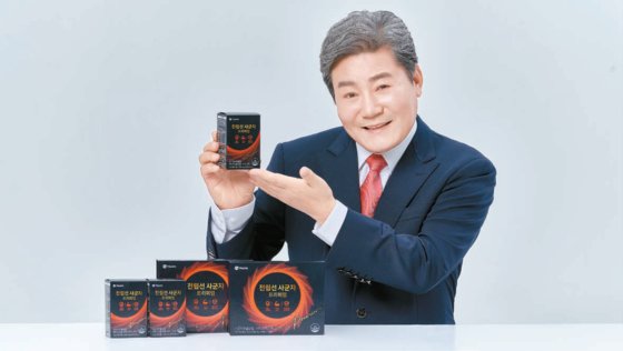 [issue&] 중장년 남성 전립선 고민? 동의보감에 실린 ‘사군자’로 해결 !