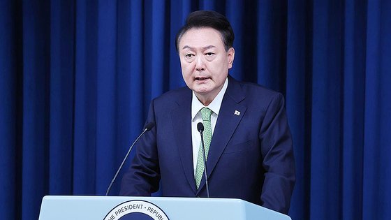 尹 포항 영일만 앞바다, 140억배럴 석유·가스 매장 가능성
