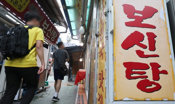 ‘개식용종식법’ 시행…개사육농장·보신탕집 폐업 비용 지원