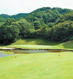 [라이프 트렌드&] 자연 지형 그대로 살린 섬세한 코스·해저드…일본 유명 골프장 두 곳 이용 평생 회원 모집