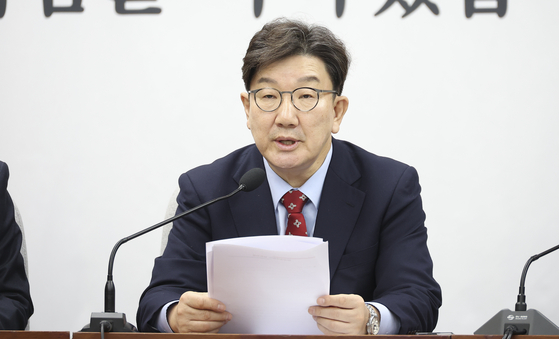 與, ‘비리 선관위’ 개혁 밀어붙이는데 野 왜 선관위에 조용할까