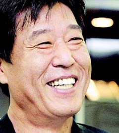 “소비자가 쉽게 쓰는 엠피3 만들 것”