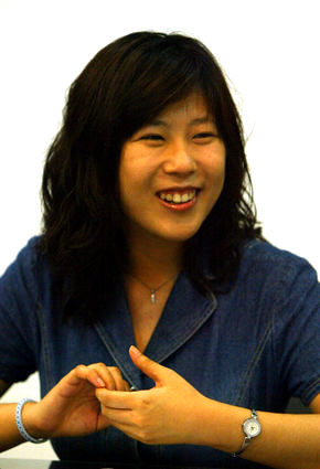 “인턴은 복사 전담? 미용실·마트 현장 누볐죠”