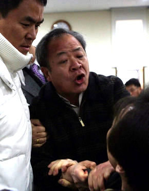 한국타이어 돌연사…산업안전공단 “작업환경 무관” 결론