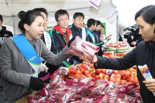 어려운 이웃 돕기 ‘농산물 판매체험’