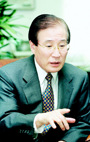 ‘판결 방패로 진실 눈감은’ 판사들의 쓴잔