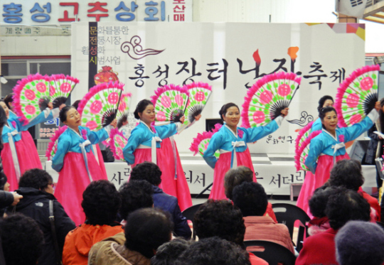 사람이 그리울 때 서는 자리