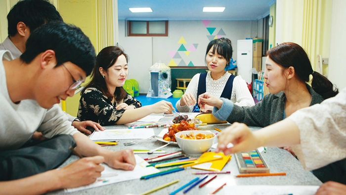  청년들의 공동식사, 도시재생으로 통한다 