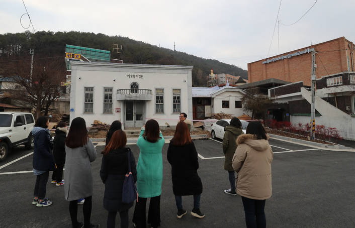  마을, 하나의 ‘호텔’이 되다…30년 전 하숙마을 공주의 변신 