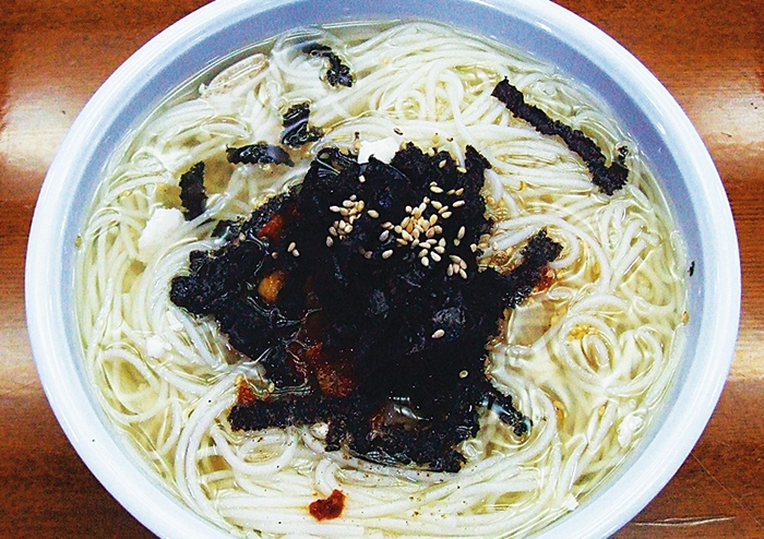 8가지 다른 국수 맛으로 가을을 맞이해볼까 
