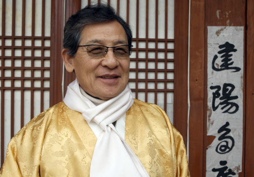 이석 황실문화재단 이사장 지원 논란