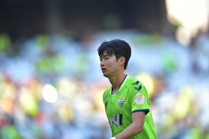 프로축구 김진수, 프로야구 류중일 코로나19 성금 기탁