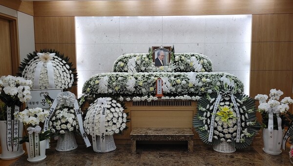 “세기와 동·서양 관통한 ‘현대미술사의 현장’ 그 자체였지요”