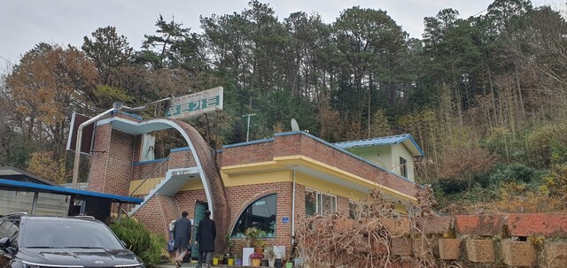 한술 뜨자, 절로 “워매, 뭐다냐?”…산중 매운탕집 국물맛의 비밀