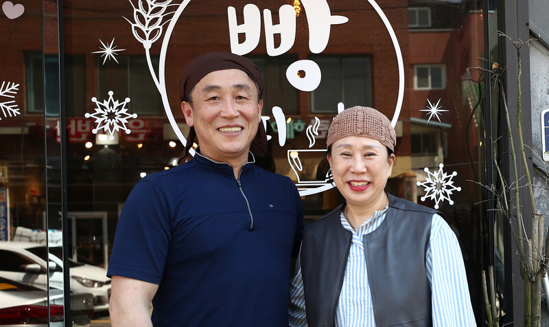 ‘매일 서른두개’ 바게트에 담긴 빵쟁이의 진심, 고흥 앞바다에 퍼진다