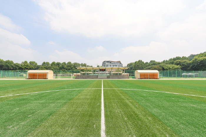양천구 “낡은 해누리체육공원 축구장 정비해 재개장”