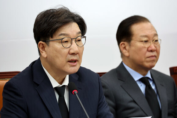 권성동 “이재명·김어준·민주당 초선 72명 내란 음모죄 고발”