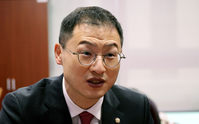 김상욱 탈당도 시사 “국힘, 윤석열 제명해야…안 되면 거취 고민”