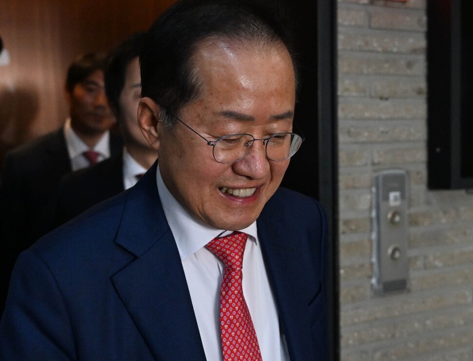 서울시민 홍준표…“대구 박정희 동상 가져가라, 미안함 없나”
