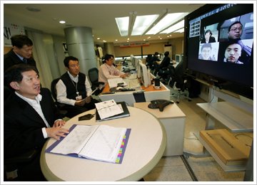조영주 KTF사장, 설날에도 현장점검 격려