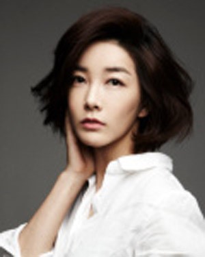 진서연, 오는 23일 9살 연상 CEO와 결혼…예비신랑은 누구?