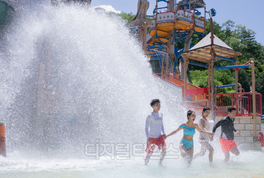 [포토] 무더운 여름, 오션월드에서 즐겨요
